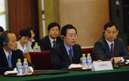 第六轮六方会谈开幕