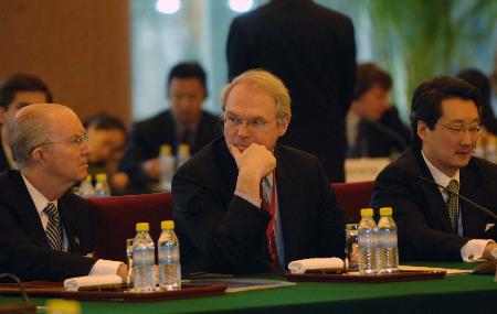 第六轮六方会谈开幕